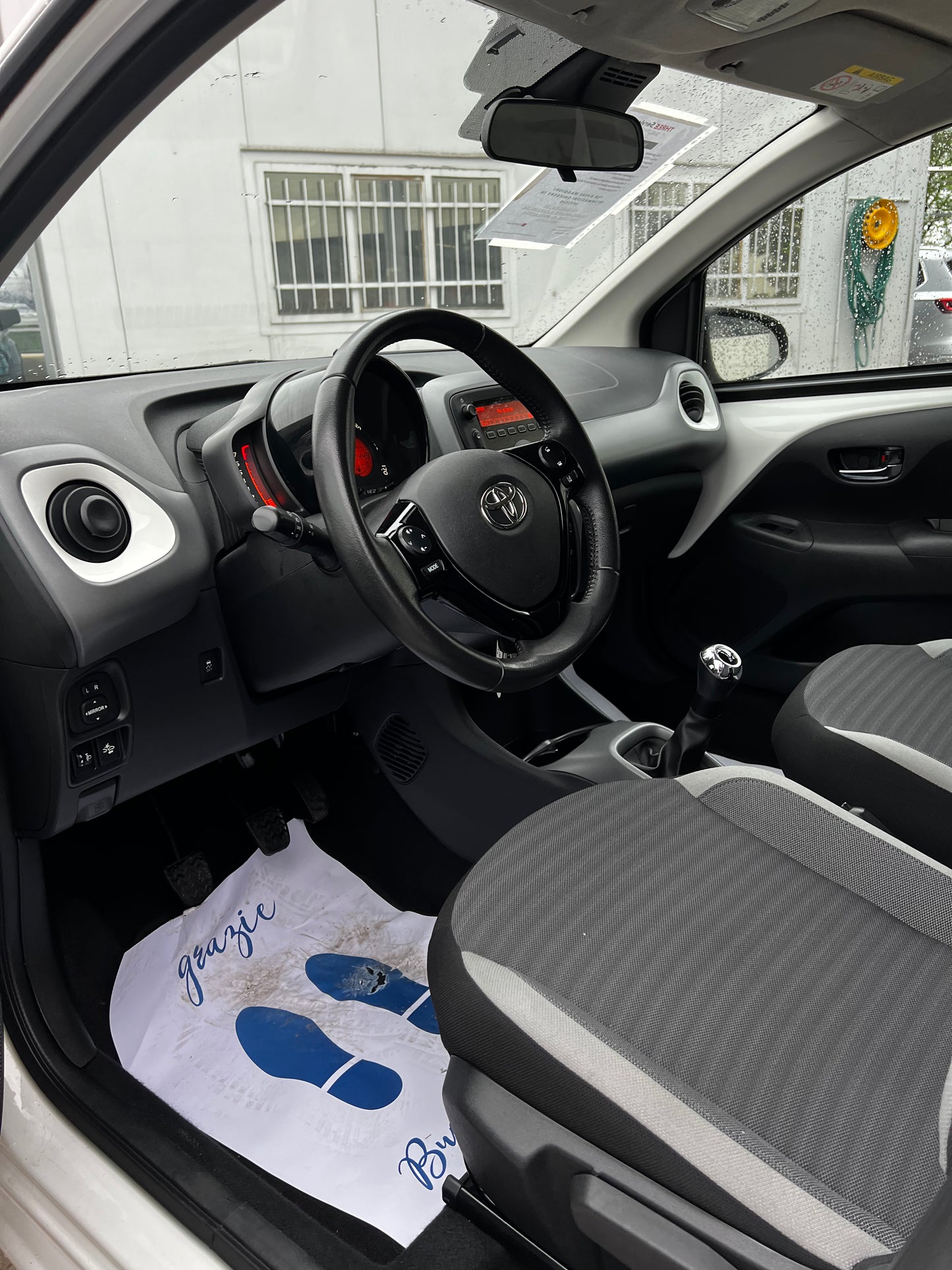 Toyota Aygo Connect 1.0 VVT-i x.clusiv