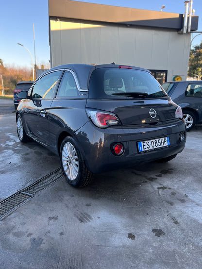 OPEL ADAM BLACK-WHITE LINK