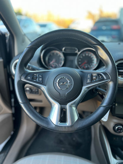 OPEL ADAM BLACK-WHITE LINK