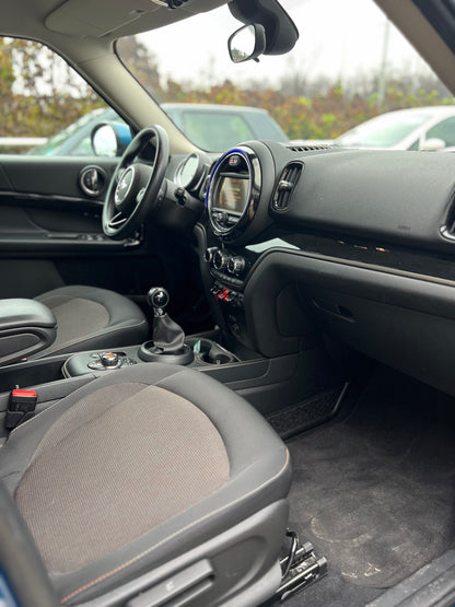 MINI COUNTRYMAN HYPE